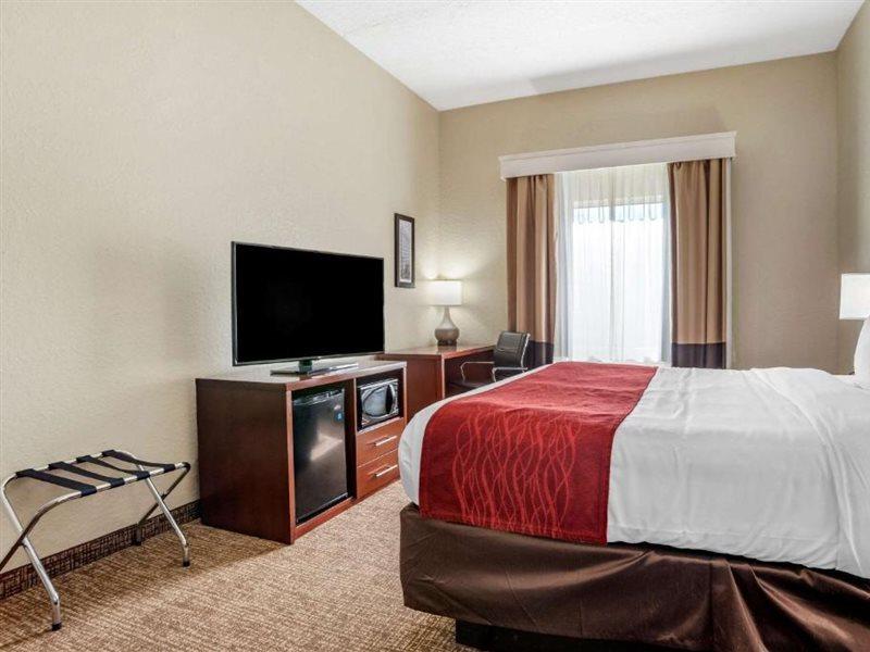 Comfort Inn & Suites Marianna I-10 Bagian luar foto