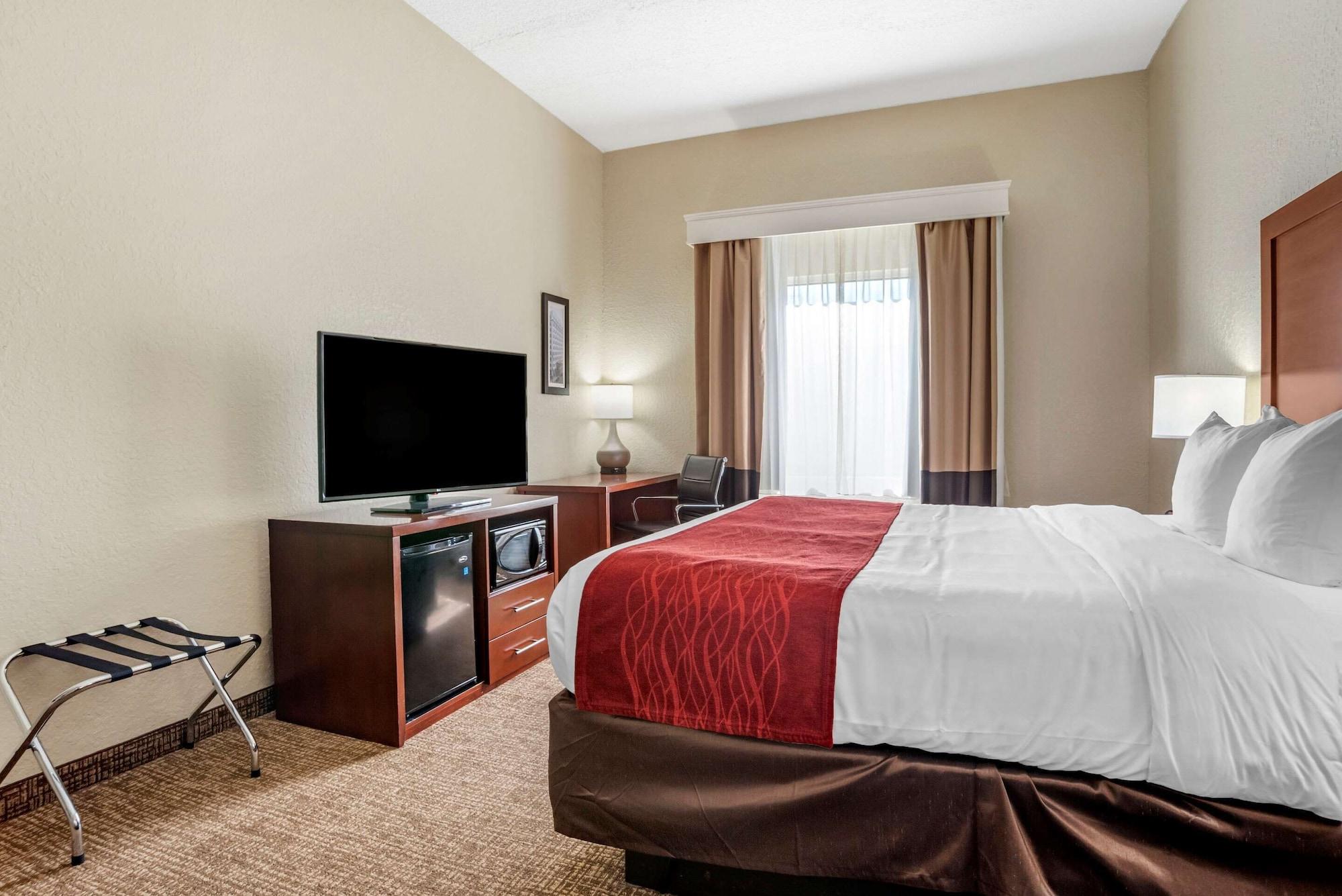 Comfort Inn & Suites Marianna I-10 Bagian luar foto