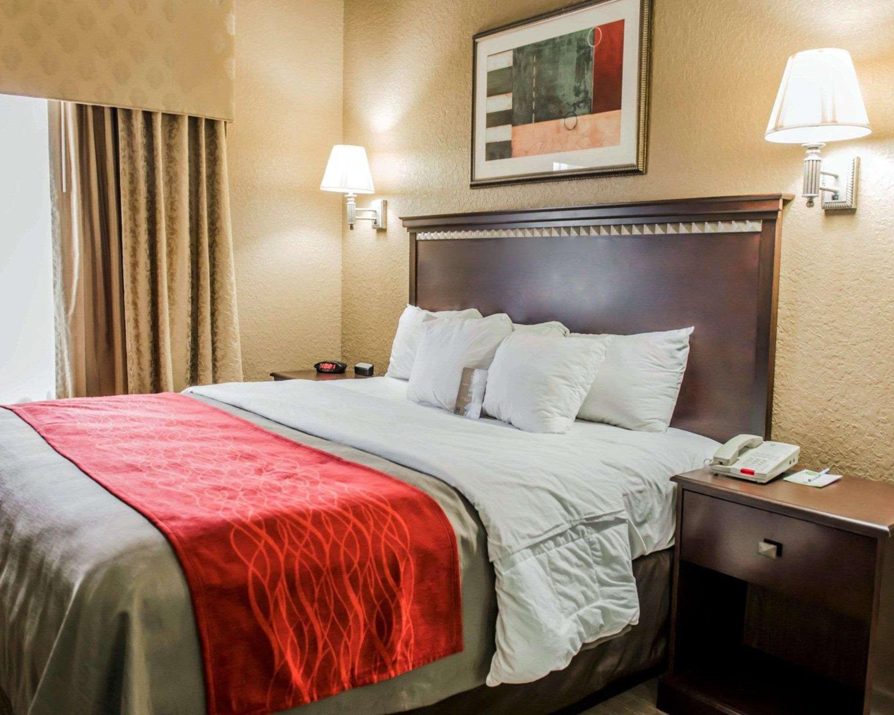 Comfort Inn & Suites Marianna I-10 Bagian luar foto