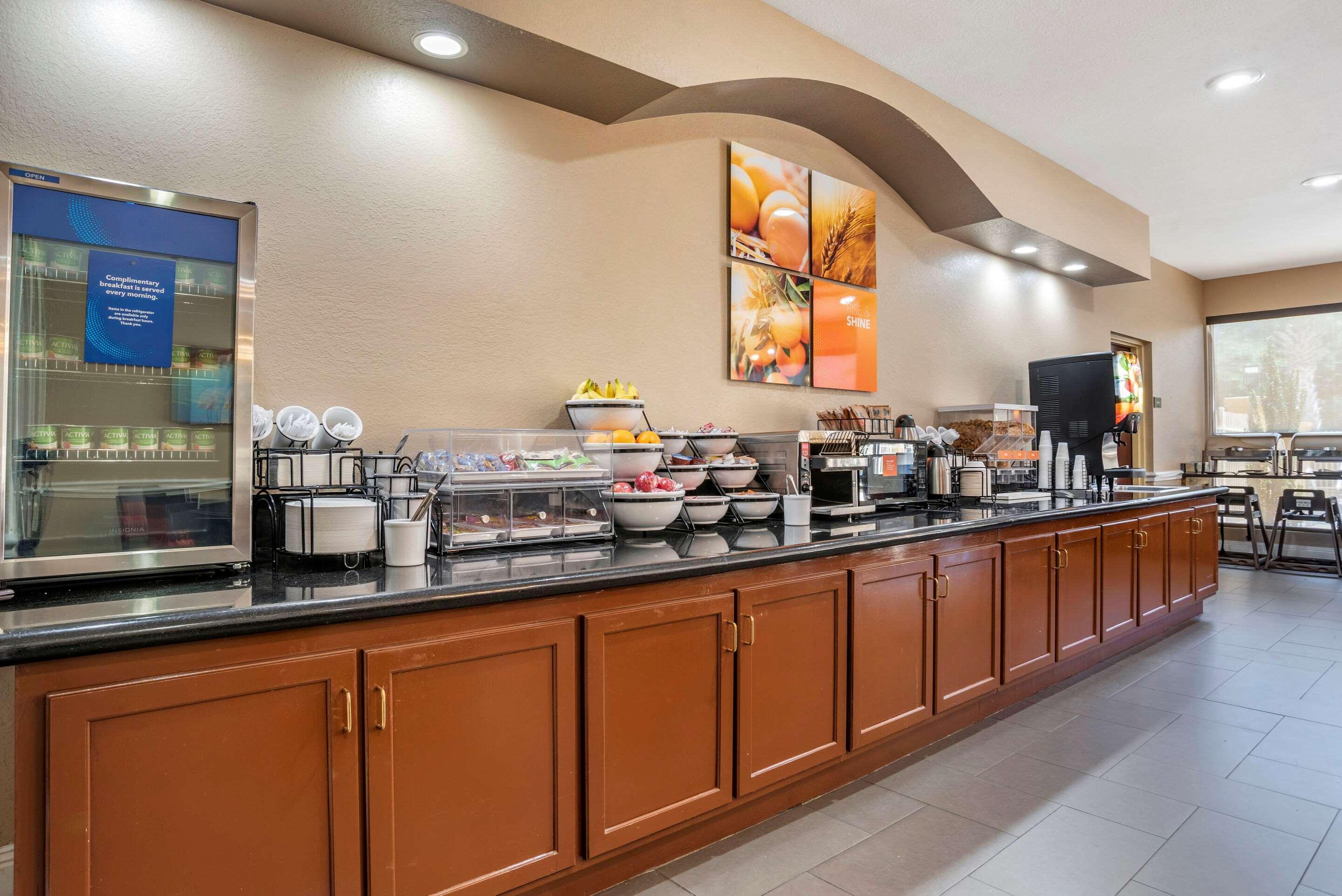 Comfort Inn & Suites Marianna I-10 Bagian luar foto