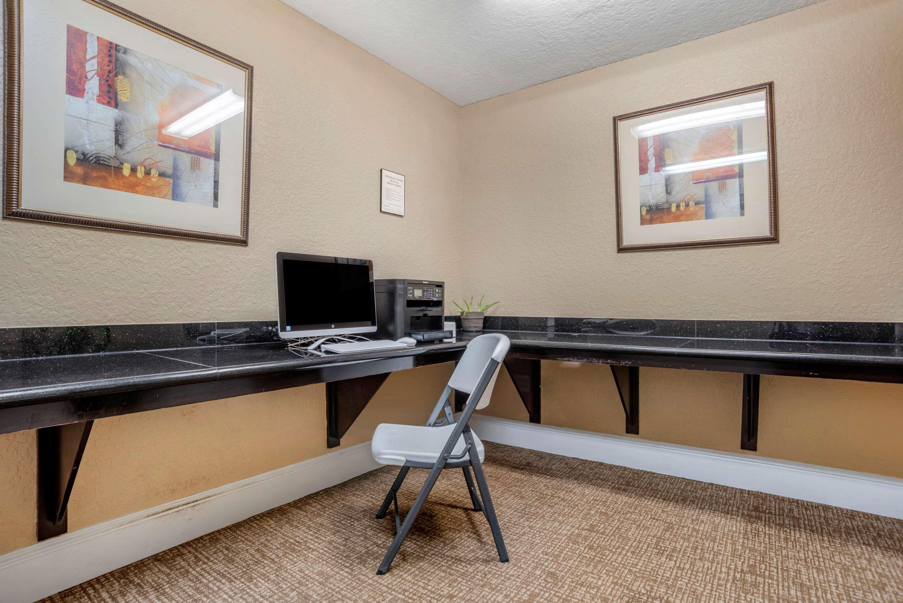 Comfort Inn & Suites Marianna I-10 Bagian luar foto