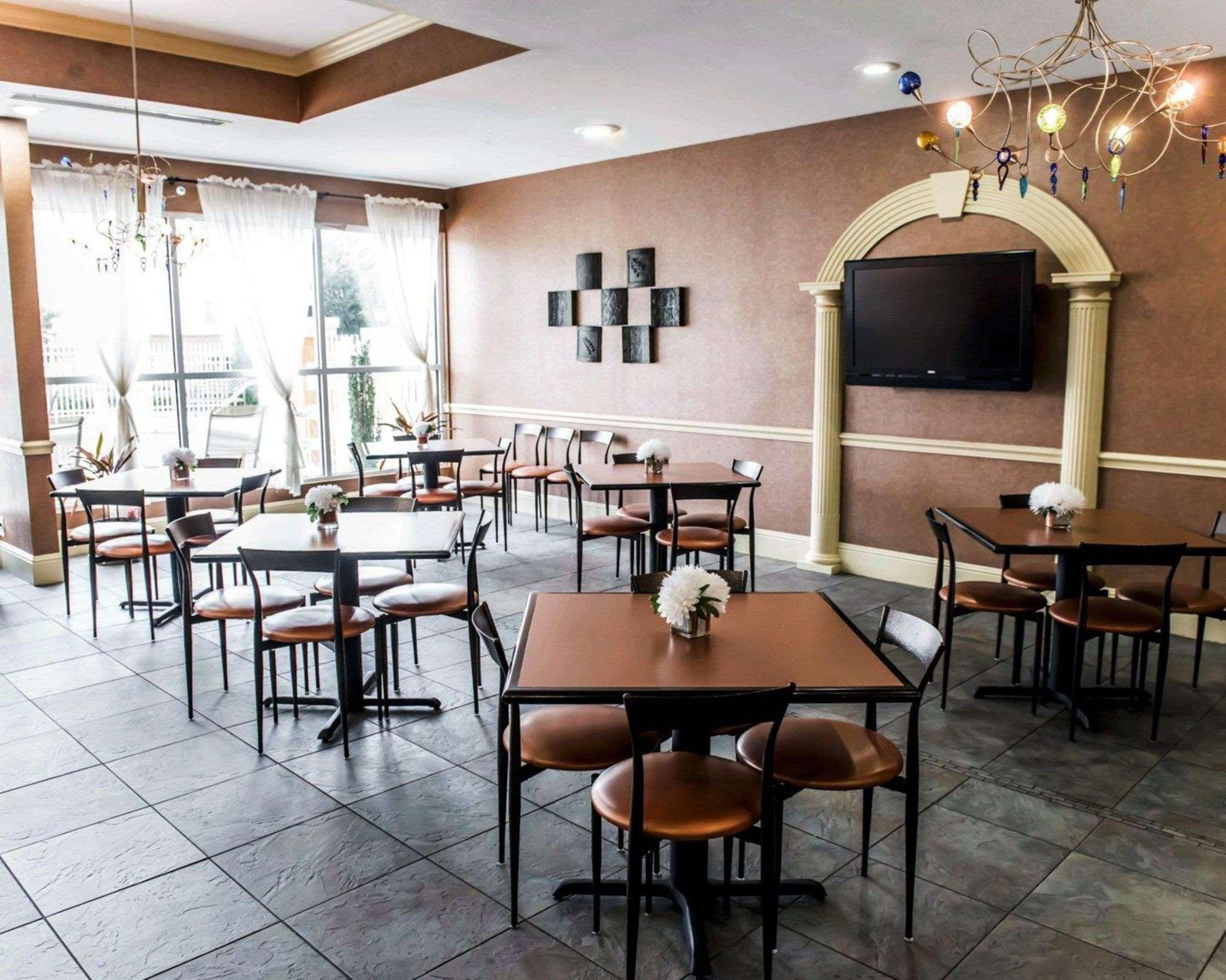 Comfort Inn & Suites Marianna I-10 Bagian luar foto